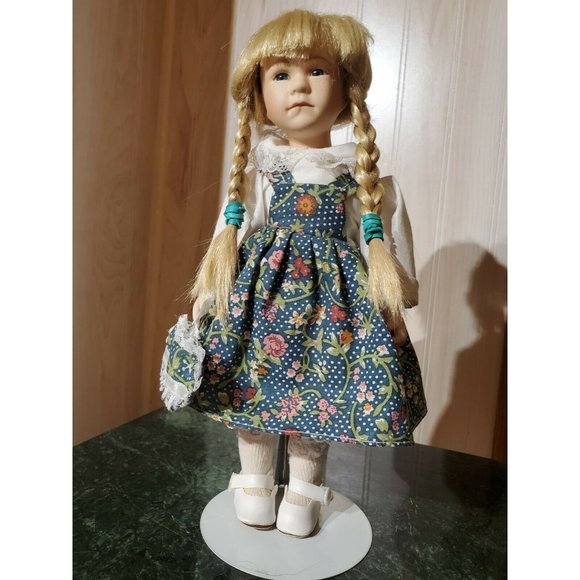 Duck House Heirloom Porcelain Doll 16” Limited Edition #9513 w/orig. Stand - Picture 1 of 5